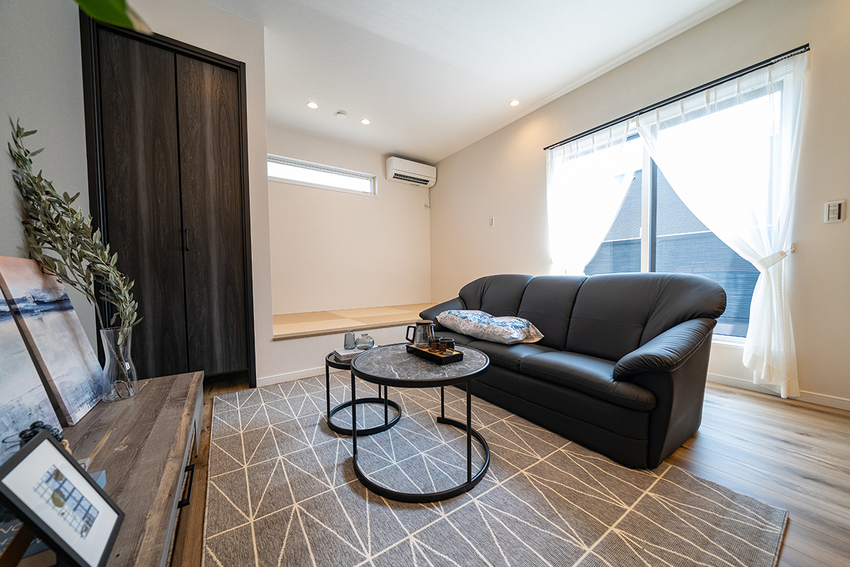 明るさを取り込む2Fリビングの家