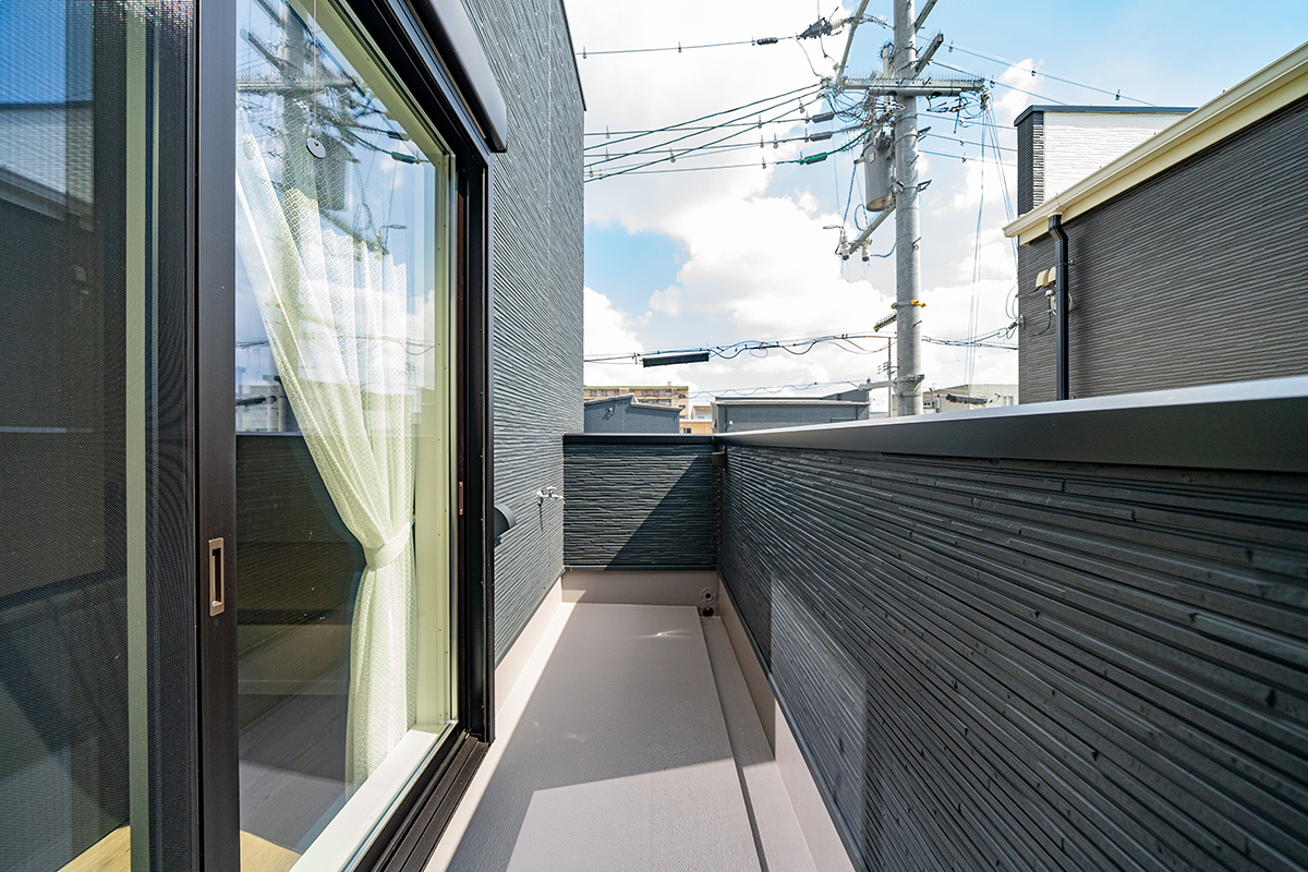 明るさを取り込む2Fリビングの家